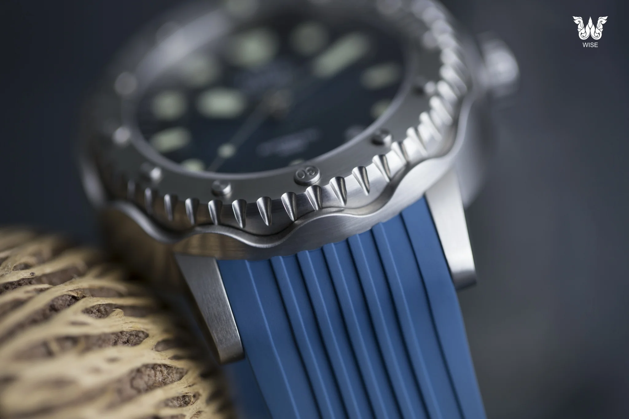 WISE DIVING FKM Rubber Strap 22 mm. - Image 9
