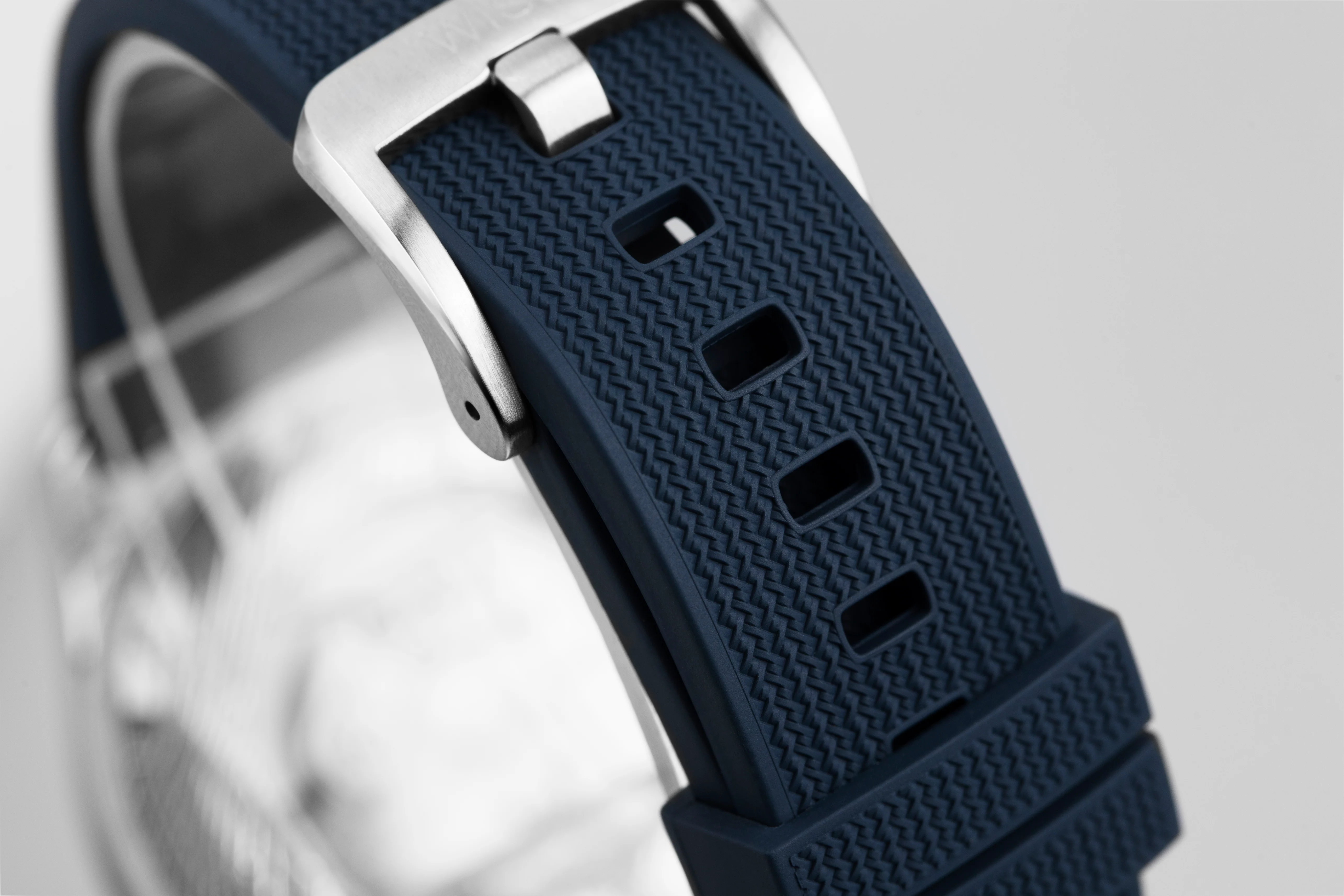 WISE Paisan Strap (FKM Rubber) 20 mm. - Image 11